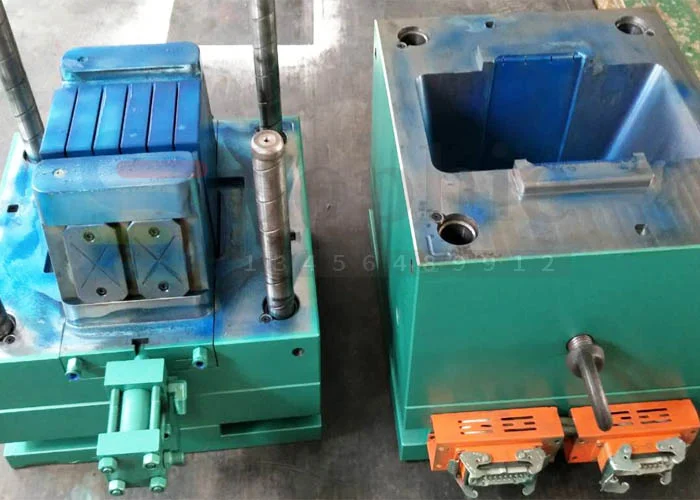 Plastic Battery Case Mold Plastic Battery Case Mold