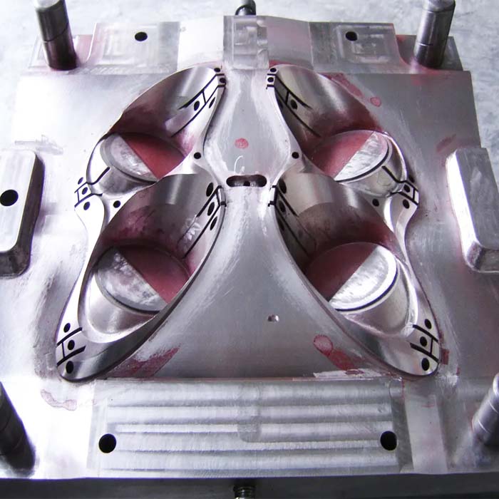 Why the lamp mold will failure Why The car Lamp Mold Will Failure
