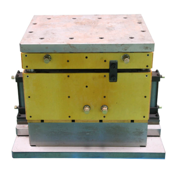 Composite compression mold heating method Composite Compression Mold Heating Method