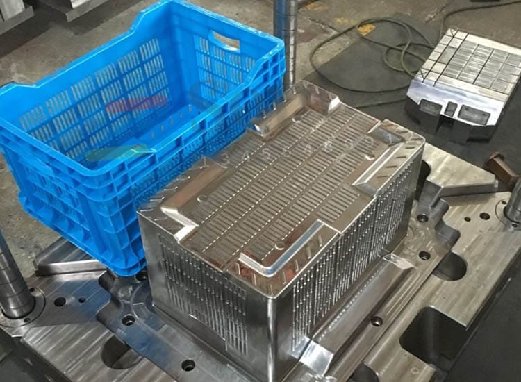 injection crate molds design Injection Crate Molds Design